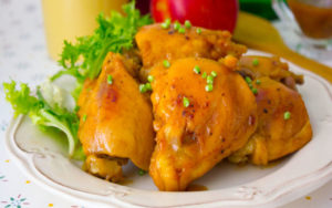Lee más sobre el artículo 2 recetas de pollo al estilo chino para preparar entre amigos
