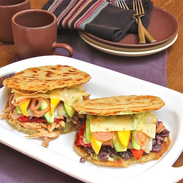 En este momento estás viendo Arepas Rellenas