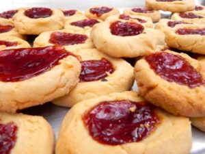 Lee más sobre el artículo Galletas dulces de membrillo y chocolate