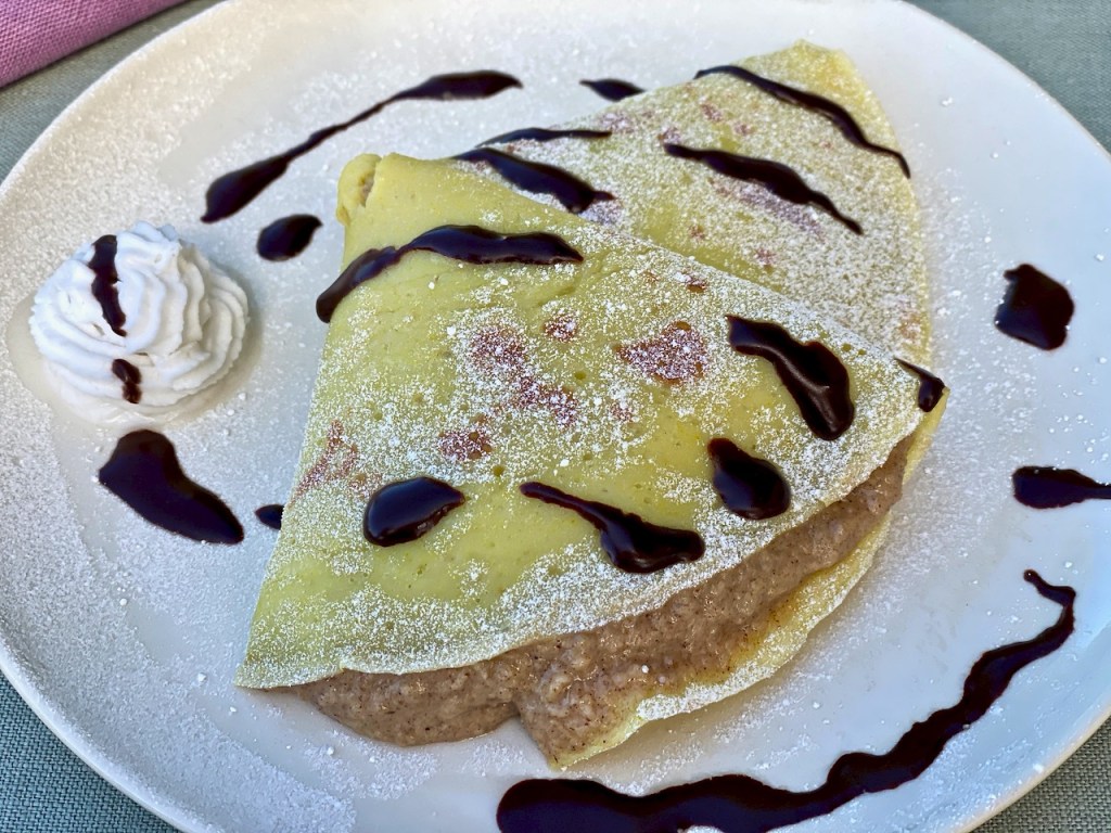 En este momento estás viendo Crepes de dulce de membrillo y nueces