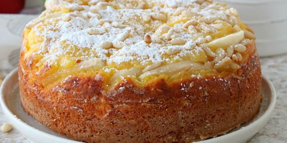 En este momento estás viendo Torta de Mazana de la abuela con crema pastelera